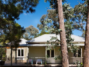 Ashling, Hepburn Springs